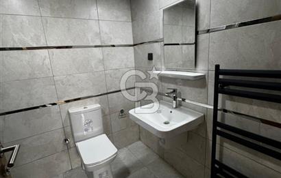 KIŞBAHÇELİ GENİŞ BALKON VE SALONLU/SIFIR LÜKS 2+1 KİRALIK DAİRE