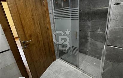 KIŞBAHÇELİ GENİŞ BALKON VE SALONLU/SIFIR LÜKS 2+1 KİRALIK DAİRE
