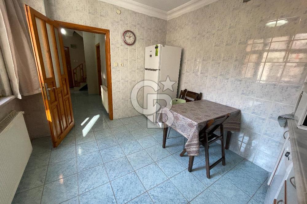 TAKSİM YOKUŞUNDA 5+1 KİRALIK EŞYALI/EŞYASIZ DUBLEKS DAİRE