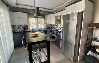 Sığacık Merkez'de 2+1 Bahçe Kullanımlı Villa Tadında Daire