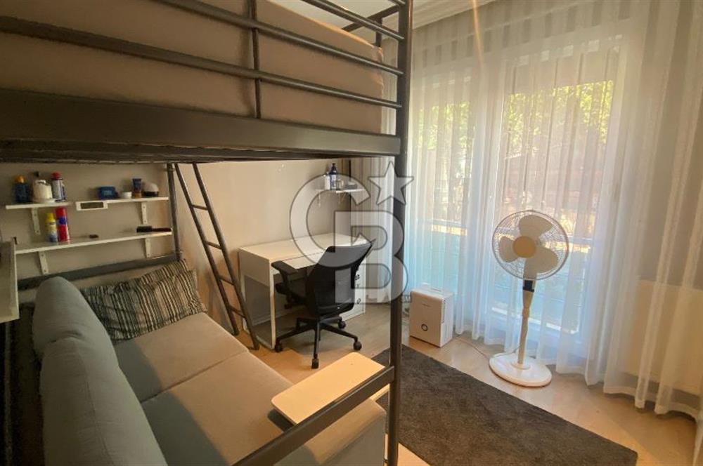 Sığacık Merkez'de 2+1 Bahçe Kullanımlı Villa Tadında Daire