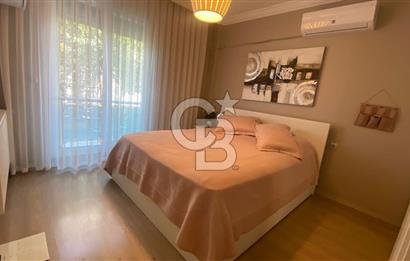 Sığacık Merkez'de 2+1 Bahçe Kullanımlı Villa Tadında Daire