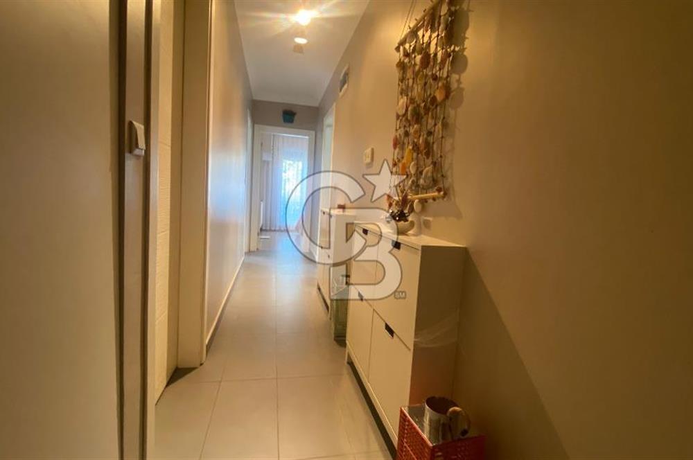 Sığacık Merkez'de 2+1 Bahçe Kullanımlı Villa Tadında Daire