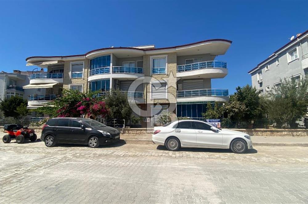 Sığacık Merkez'de 2+1 Bahçe Kullanımlı Villa Tadında Daire