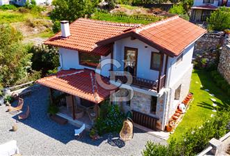 Ula Çıtlık’ta Gökova Manzaralı Satılık Müstakil Villa