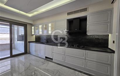 CB'DEN SELÇUKLU’NUN YÜKSELEN DEĞERİ CADDE MASLAK’TA 4.5+1 DAİRE