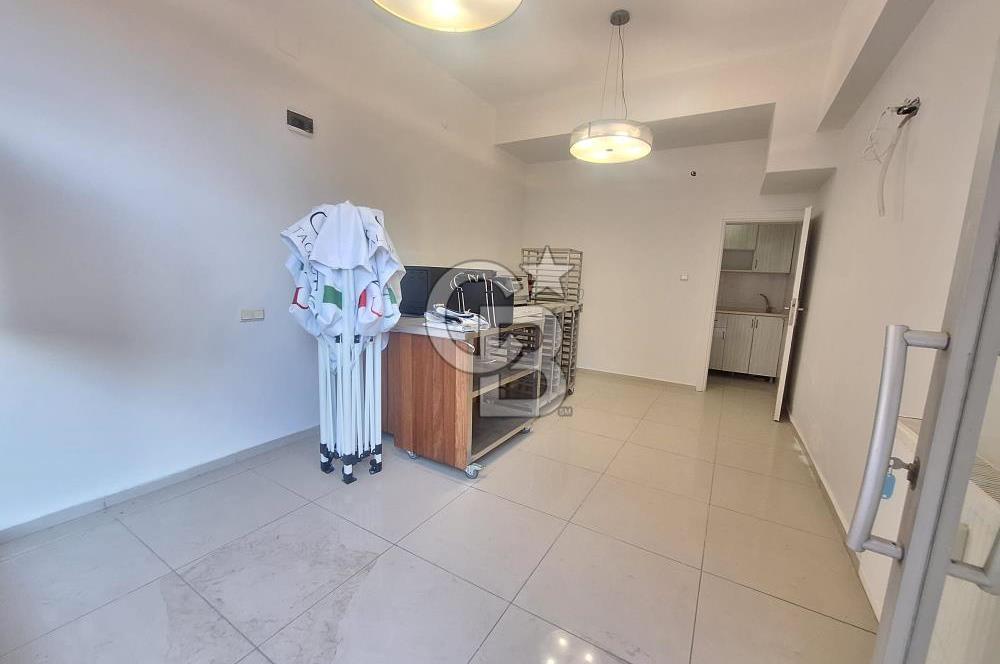 ALSANCAK İNGİLİZ KONSOLOSLUĞU YANI. 22M2 KİRALIK DÜKKAN