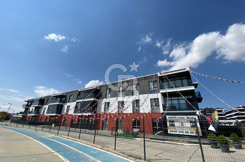 CB VİZYON DAN KARŞIYAKA ÇAĞ LİFE SİTESİNDE SIFIR SATILIK GÖL MANZARALI DAİRE