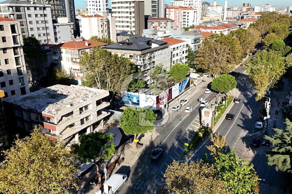 BAĞDAT CADDESİNDE SATILIK DÜKKAN
