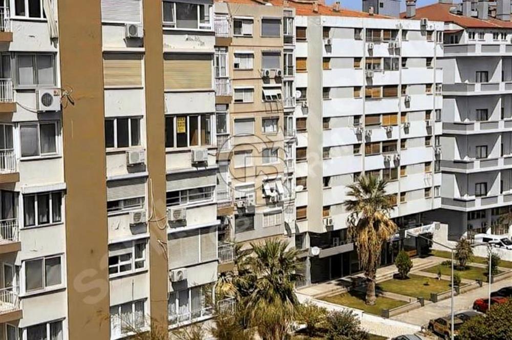 İZMİR KARATAŞ'TA DENİZ MANZARALI SATILIK 3+1 DAİRE