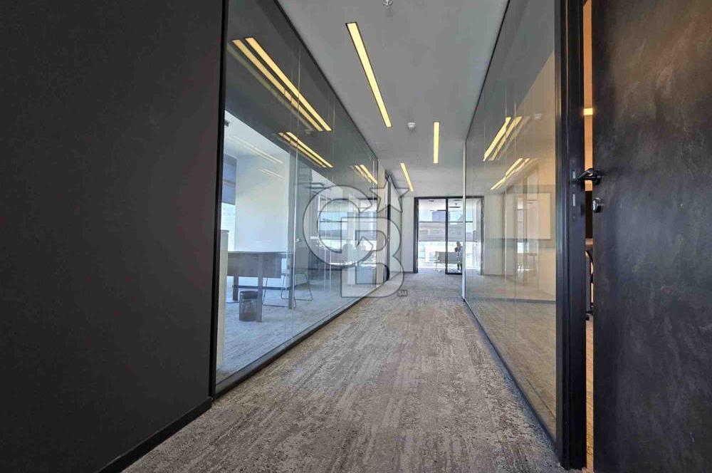 EGE PLAZA’DA 160 M2 FULL YAPILI MOBİLYALI KDV’Lİ OFİS 
