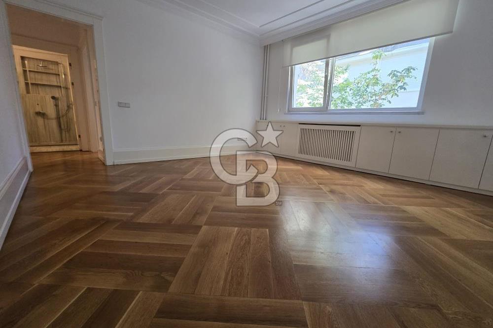 İRAN CADDESİNDE MANZARALI FULL YAPILI 225 m² 4+1 daire