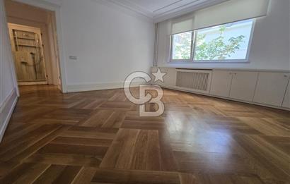 İRAN CADDESİNDE MANZARALI FULL YAPILI 225 m² 4+1 daire