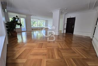 İRAN CADDESİNDE MANZARALI FULL YAPILI 225 m² 4+1 daire