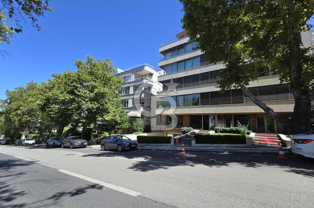 İRAN CADDESİNDE MANZARALI FULL YAPILI 225 m² 4+1 daire