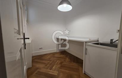 İRAN CADDESİNDE MANZARALI FULL YAPILI 225 m² 4+1 daire