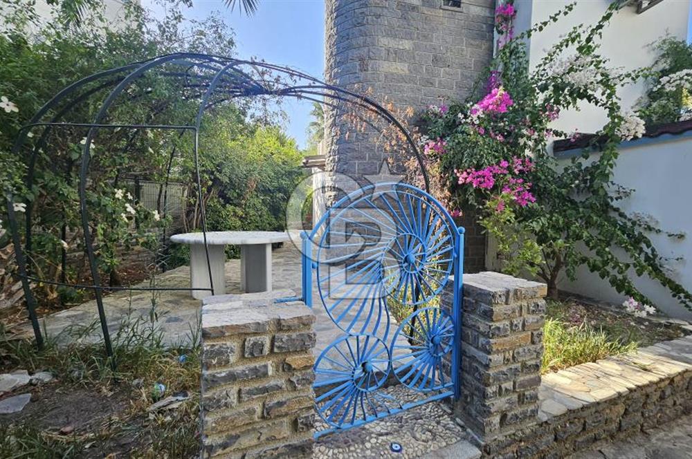 BODRUM TORBA'DA SATILIK BAHÇELİ MÜSTAKİL EV