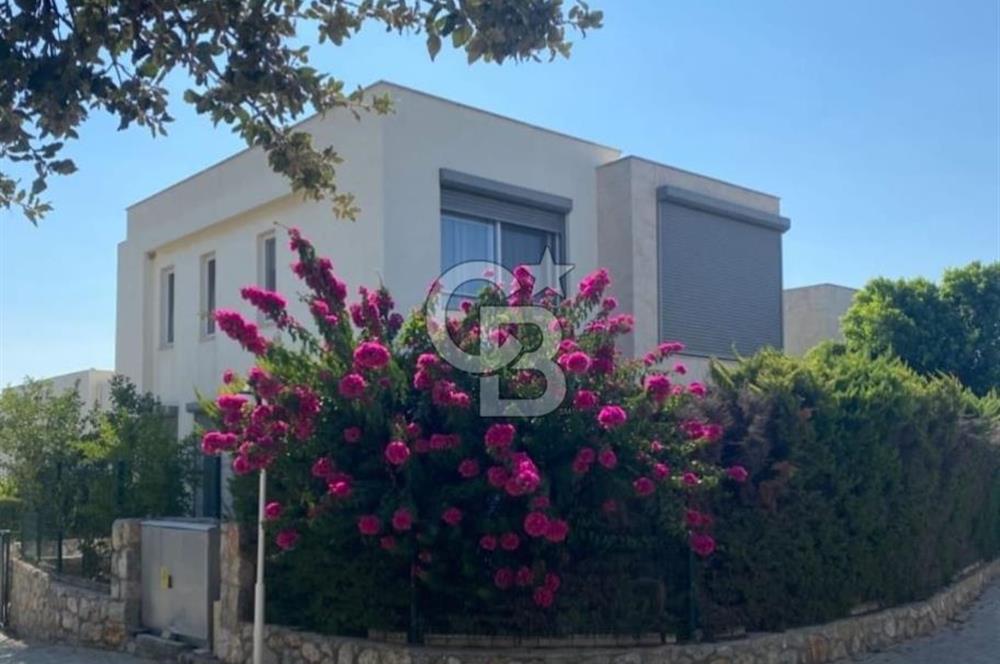 BODRUM ORTAKENT TED KOLEJINE YAKIN 3+1 DUBLEKS SATILIK MÜSTAKİL VİLLA