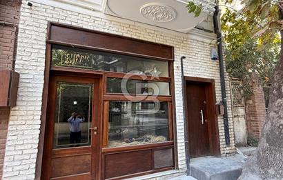 KADIKÖY FENERYOLU CADDESİNDE SATILIK BİNA