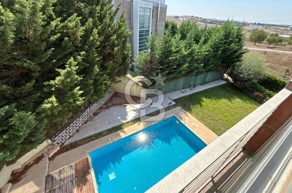 Tuzla Tepeören Milenyum Park'ta A Tipi 5+1 Havuzlu, Bahçeli Villa