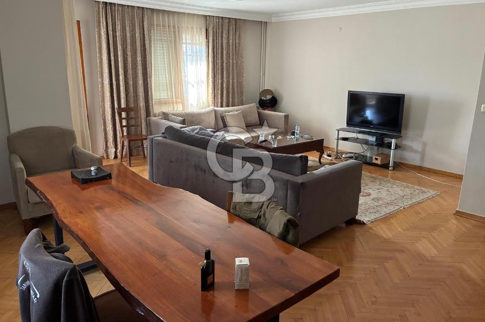 KÜÇÜKYALI NEZİH SOKAK'TA 3+1 SATILIK DAİRE