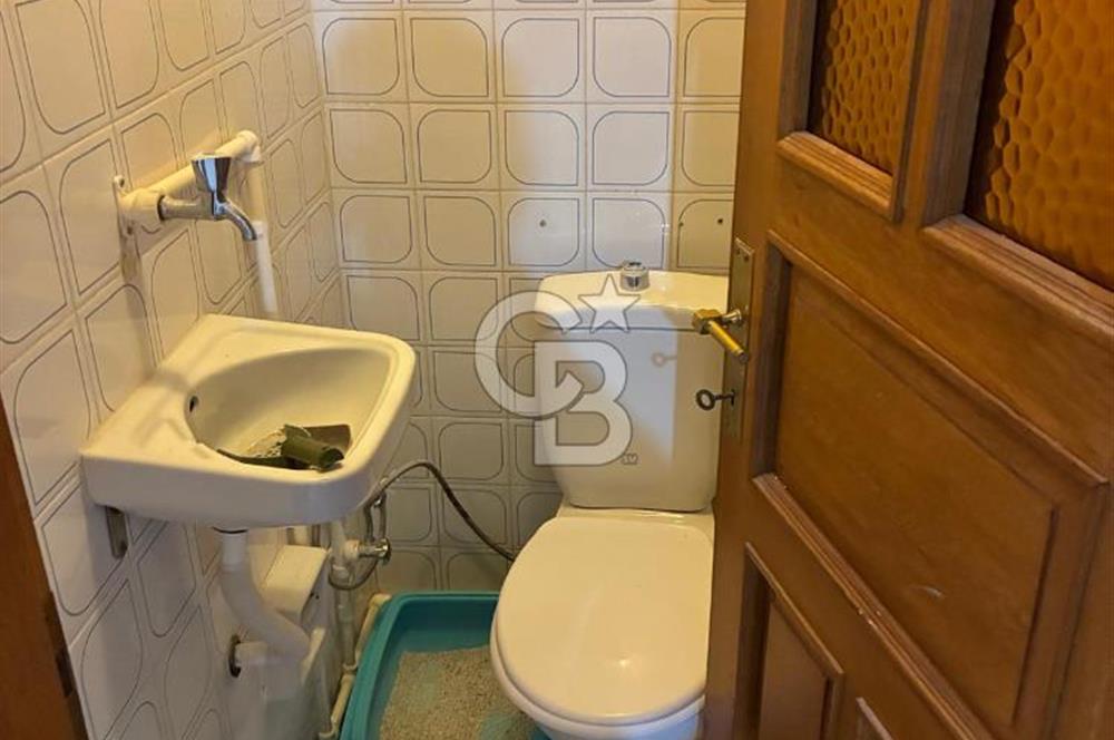 KÜÇÜKYALI NEZİH SOKAK'TA 3+1 SATILIK DAİRE