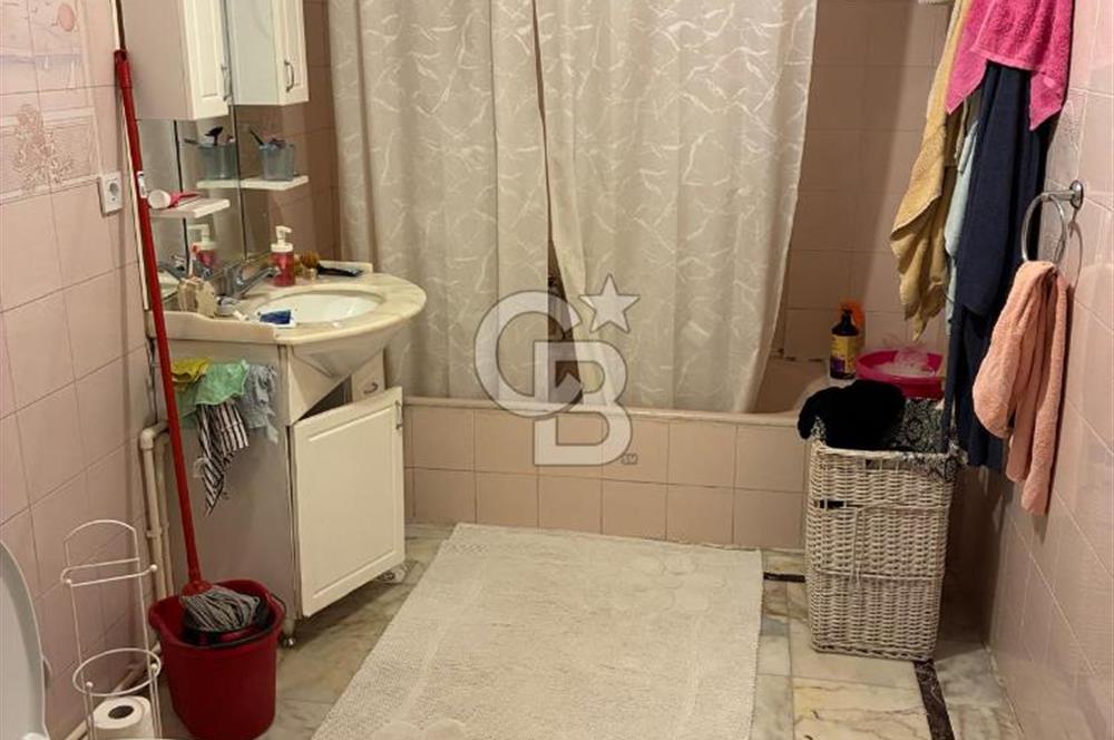 KÜÇÜKYALI NEZİH SOKAK'TA 3+1 SATILIK DAİRE