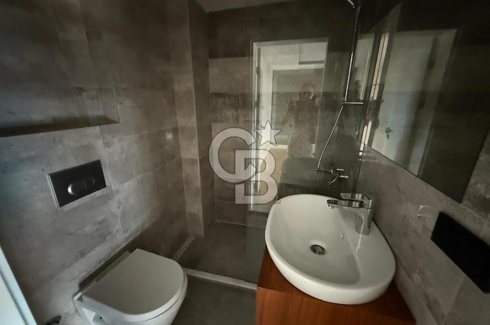 GAZİEMİR KAHVERENGİ SİTESİNDE 4+1 TRİPLEX VİLLA
