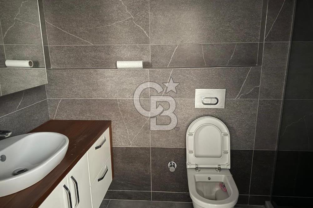 GAZİEMİR KAHVERENGİ SİTESİNDE 4+1 TRİPLEX VİLLA