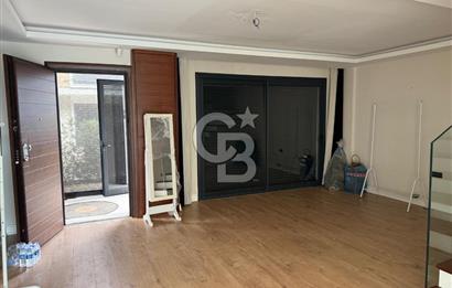 GAZİEMİR KAHVERENGİ SİTESİNDE 4+1 TRİPLEX VİLLA