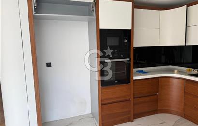GAZİEMİR KAHVERENGİ SİTESİNDE 4+1 TRİPLEX VİLLA