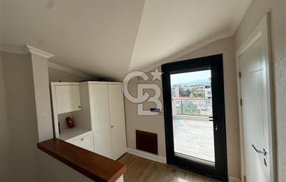 GAZİEMİR KAHVERENGİ SİTESİNDE 4+1 TRİPLEX VİLLA