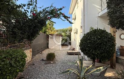 Bellapais Bölgesinde Satılık 4+1 Havuzlu Villa !!!