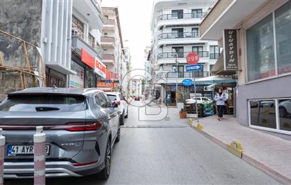 CB ENVOY'dan Karamürsel'de Merkezi Lokasyonda Satılık Dükkan