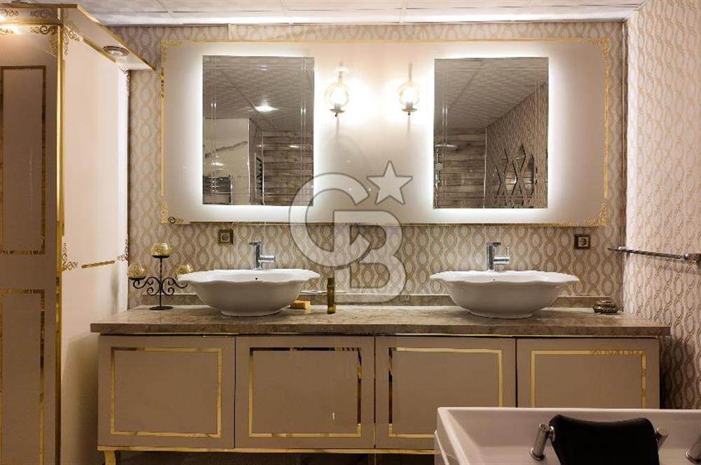 Çiğli Merkezi Konum Satılık 4+1 Lux Daire