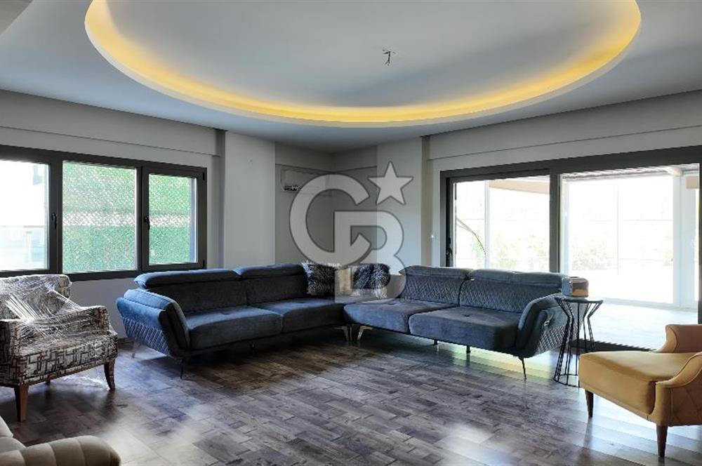 Çiğli Merkezi Konum Satılık 4+1 Lux Daire