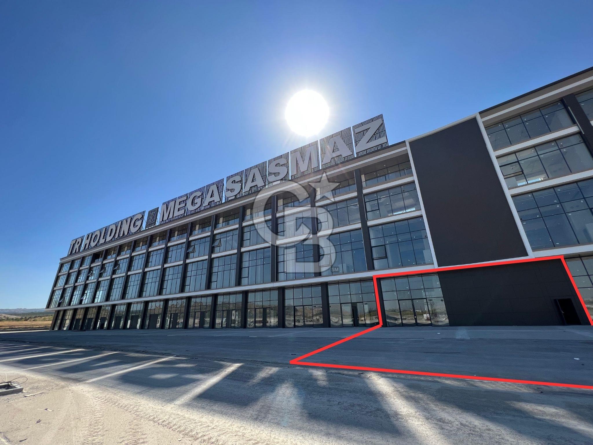 MEGA ŞAŞMAZ ÖN CEPHE GENİŞ TİP 2 DÜKKAN ARAÇ YERİNE SAHİP DÜKKAN