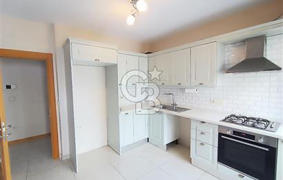İçerenköy de satılık 3+1 daire