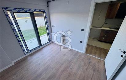 GARDEN BORNOVA SITESINDE EMSALSİZ ÇİFT CEPHELİ 1+1 DAİRE