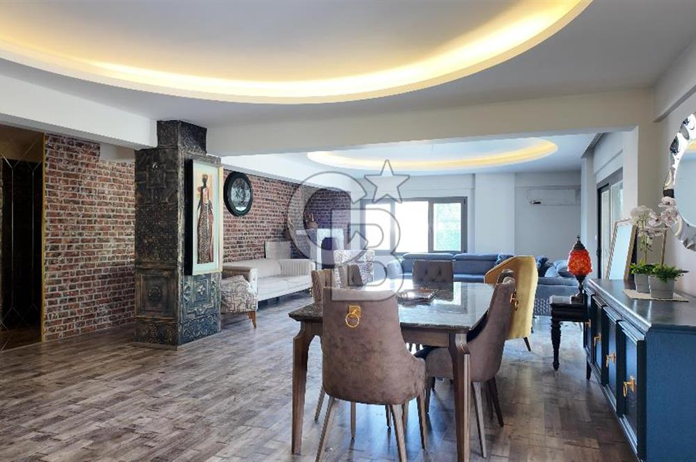 Çiğli Merkezi Konum Satılık 4+1 Lux Daire