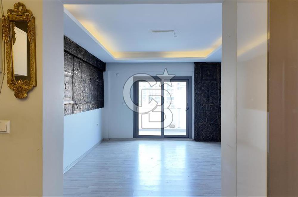 Çiğli Merkezi Konum Satılık 4+1 Lux Daire