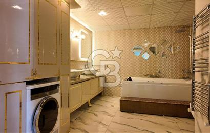 Çiğli Merkezi Konum Satılık 4+1 Lux Daire