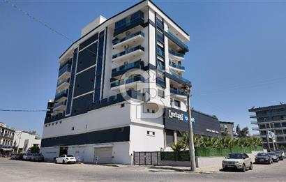 Çiğli Merkezi Konum Satılık 4+1 Lux Daire
