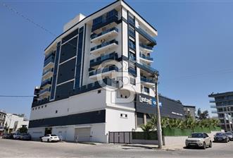 Çiğli Merkezi Konum Satılık 4+1 Lux Daire