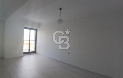 Torbalı Ayrancılar Bahçeşehir Royal'de 2+1 Satılık Teraslı Daire