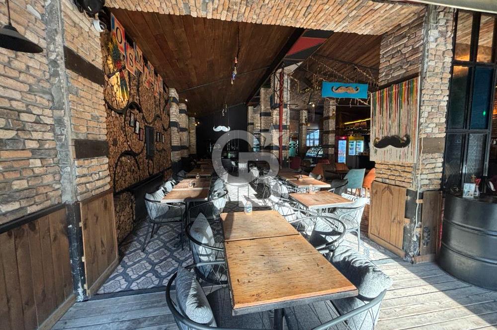 CB KiNG'DEN NEF KARŞISI YÜKSEK CİROLU DEVREN KİRALIK CAFE