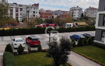 YENİDOĞAN DA HAVUZLU AÇIK OTOPARKLI AZ KATLI SİTEDE 1+1 EŞYALI