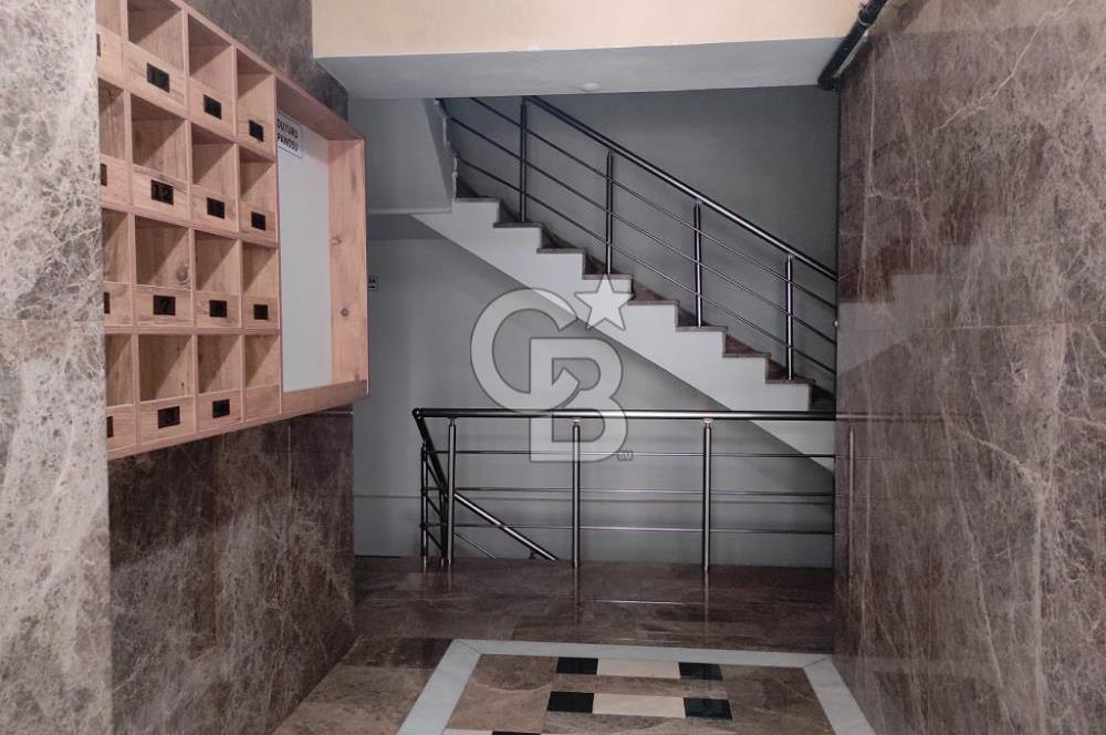 YENİDOĞAN DA HAVUZLU AÇIK OTOPARKLI AZ KATLI SİTEDE 1+1 EŞYALI