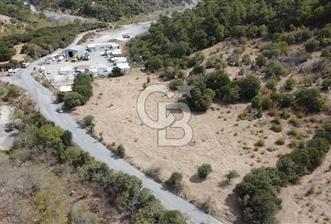 ÇANAKKALE MERKEZ HALİLOĞLU KÖYÜ YOLA CEPHELİ 8 DÖNÜM TARLA