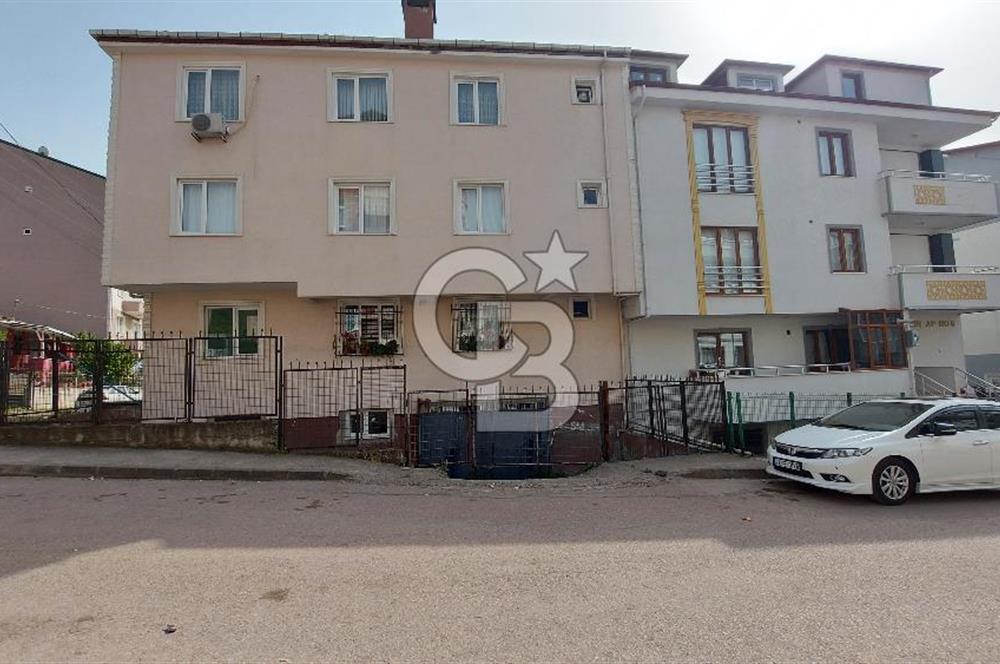 DERİNCE SIRRIPAŞA MAHALLESİ E-5'e YAKIN SATILIK DEPO VE DÜKKAN